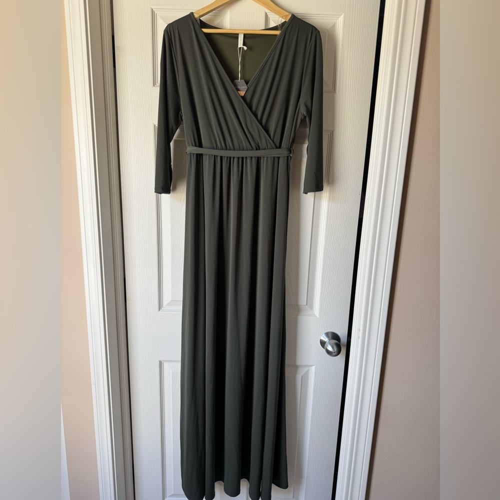 NWT! Pinkblush Green Ruched Wrap Maxi Dress